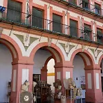 La Calleja De La Corredera