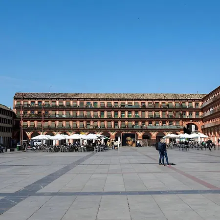 La Calleja De La Corredera *