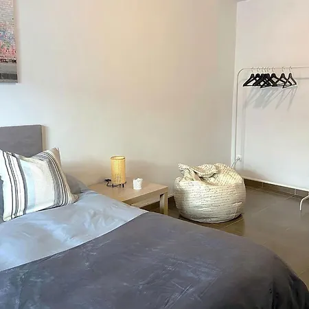 La Calleja De La Corredera 公寓