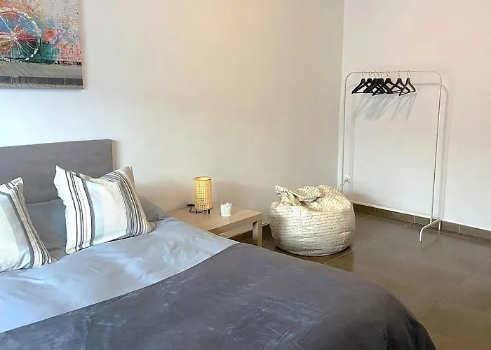 La Calleja De La Corredera *