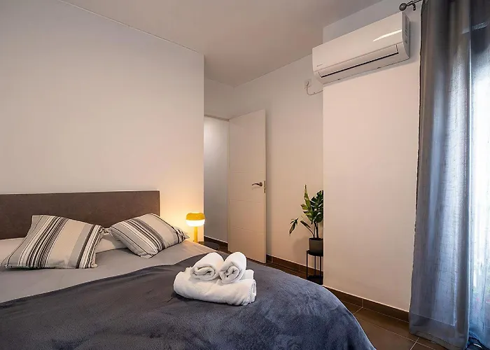 La Calleja De La Corredera